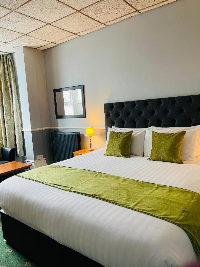Palm Court B&B Ilfracombe Dış mekan fotoğraf