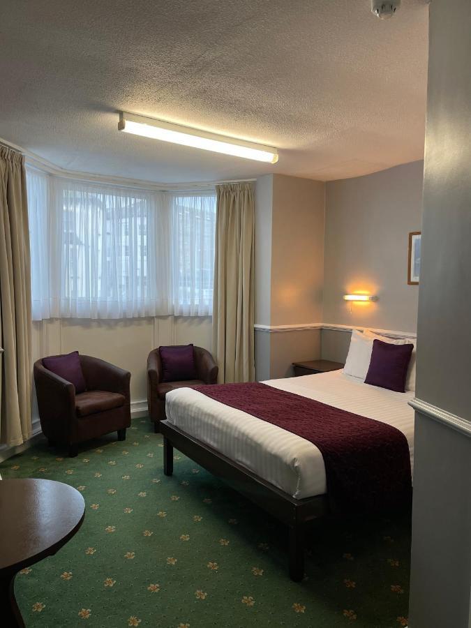 Palm Court B&B Ilfracombe Dış mekan fotoğraf