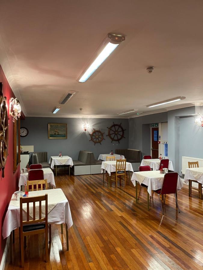 Palm Court B&B Ilfracombe Dış mekan fotoğraf